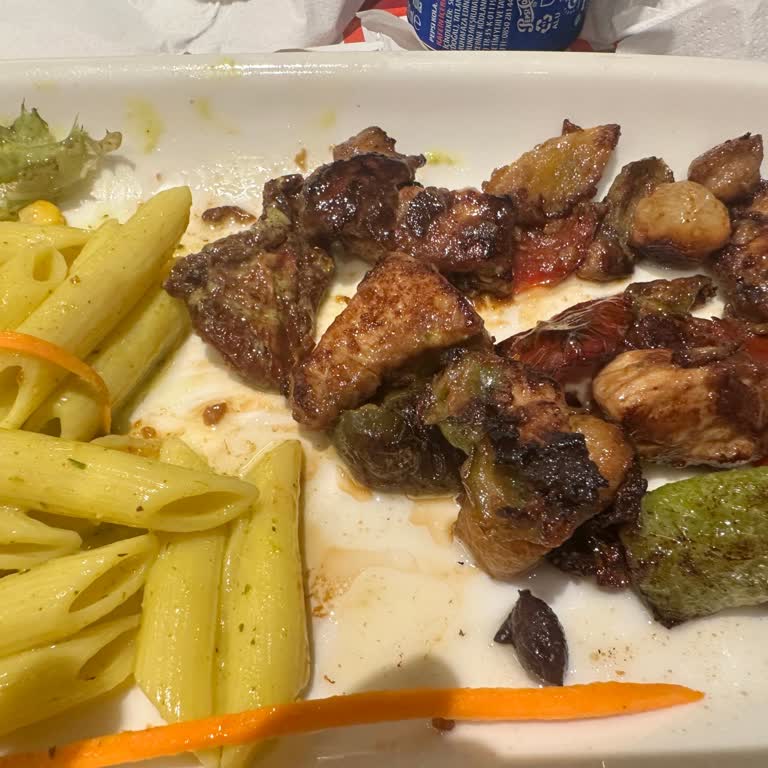 Yemek Kalitesi Ve Hijyen Sorunları Tekrarlandı