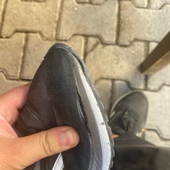 Reebok Ayakkabıda İlk Ayda Taban Açılması Ve Garanti Reddi Yaşadım