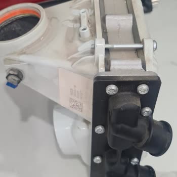 Yetkili Servis Bakımında Eksiklik Ve Ücret İadesi Talebi