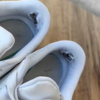 Kısa Sürede Yırtılan Ayakkabı İçin Garanti Kapsamında Destek Talebi