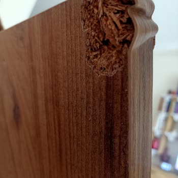 Kırık Çalışma Masası Teslimatı Ve Müşteri Hizmetlerine Ulaşılamaması