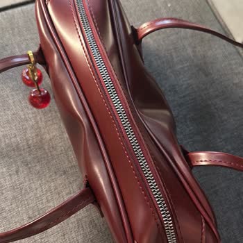 Çantadan Sızan Boya Nedeniyle Kişisel Eşyalarım Zarar Gördü, Yetersiz Çözüm Sunuldu