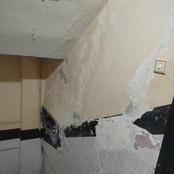 Deprem Riski Altındaki Binamız İçin Acil Yıkım Ve Önlem Talebi