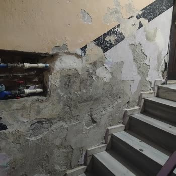 Deprem Riski Altındaki Binamız İçin Acil Yıkım Ve Önlem Talebi