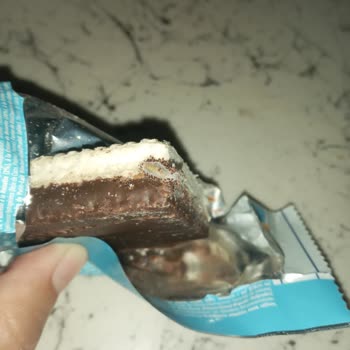 Torku Kremalı Gofrette Böcek Ve Kurt Şoku Hijyen Skandalı