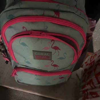 Yeni Alınan Çantanın Fermuarı 1 Haftada Bozuldu, Firma İlgisiz Kaldı