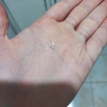 Dondurmanın İçinden Cam Parçası Çıktı, Sağlığım Tehlikeye Girdi