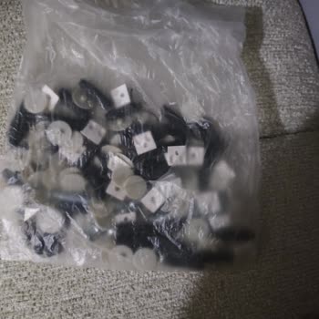 Nirvana Mobilya’dan Aldığım Ürünlerde Eksik Ve Hatalı Parçalar Bir Yıldır Çözülmedi