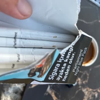 Sigara Paketinden Böcek Çıkması Nedeniyle Sağlık Ve Güven Sorunu