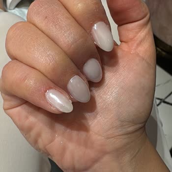 Manikür Hizmetinde Kötü Deneyim Ve Ücret İadesi Talebi