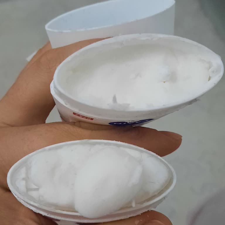 Nivea Stik Deodorantlar Birkaç Kullanımda Kırılıyor Ve Dökülüyor