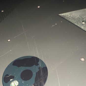 Opet İstasyonunda Cam Temizliği Sonrası Oluşan Çizikler Mağduriyet Yarattı