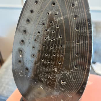 İlk Günden Beri Su Akıtan Ütüye Çözüm Bulunmuyor, İade Talebim Karşılanmadı