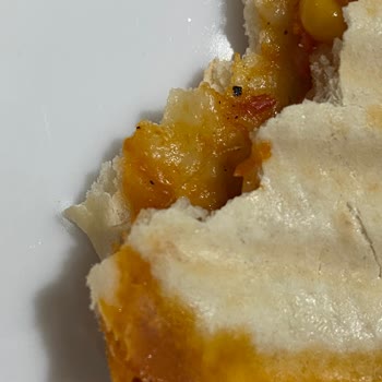 Superfresh Pizza Tostun İçinden Yabancı Madde Çıkması