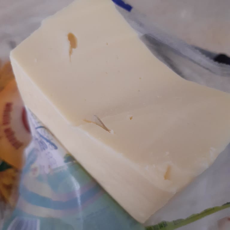 Derman Süt Kaşar Peynirinden Sert Cisim Çıkması