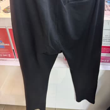 Pantolondaki Leke Sorunu İçin Çözüm Ve Değişim Talebime Dönüş Yapılmıyor