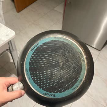 Tefal Tavada Boya Atması Ve Kavlama Sorunu Yaşadım