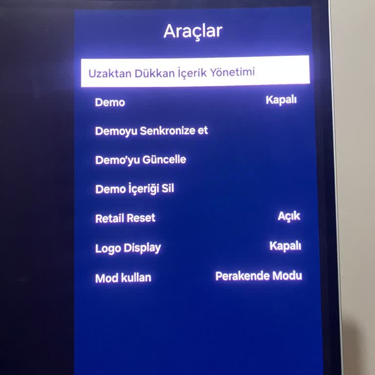 Sıfır Diye Aldığım Monitör Kullanılmış Çıktı, Mağduriyetim Giderilsin!