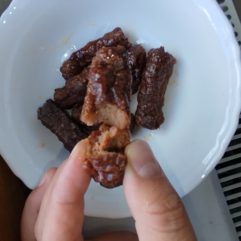 BİM’den Aldığım Köfte Sağlıksız Ve Sahte Kıyma Gibi Çıktı, Paramı İstiyorum