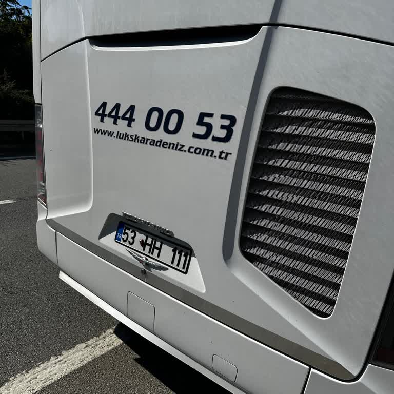 Otobüs Şoförü Ve Personelinden Saldırgan Davranış Ve Tehdit