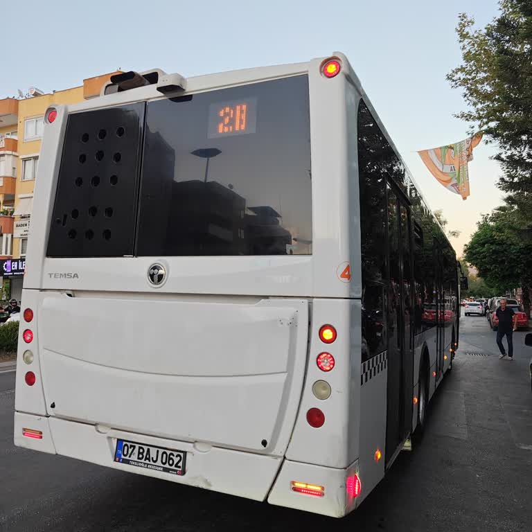 Otobüs Şoförünün Madeni Para Ve Bilet Vermemesi Nedeniyle Yaşanan Mağduriyet