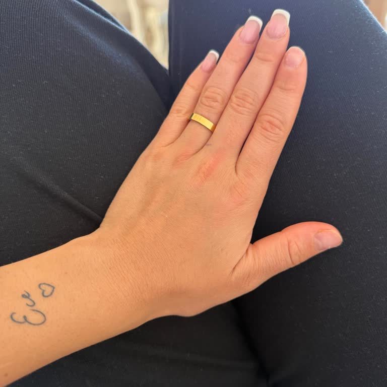 Protez Tırnaklar Birkaç Gün İçinde Koptu Param Boşa Gitti