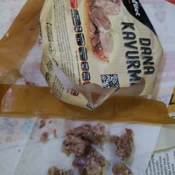 Aldığım Kavurmanın İçinde Aşırı Sinir Çıktı İade Edemedim