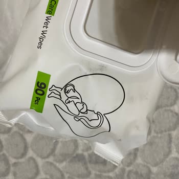 Islak Mendillerde Küf Şoku: Bebeğimin Sağlığı Tehlikede!