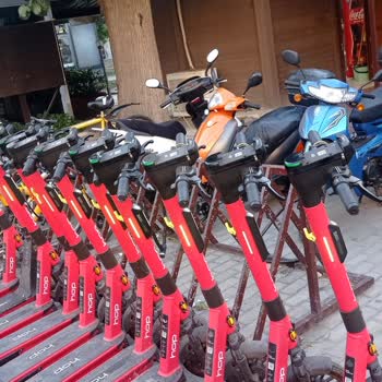 Hop Scooterlarının Bisiklet Park Alanlarını Engellemesi Nedeniyle Yaşanan Mağduriyet