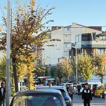 142F Hattında Yetersiz Sefer Ve Kalabalık Otobüs Sorunu Yolculuğu Çileye Çeviriyor