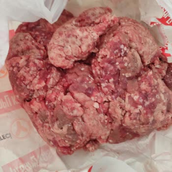 Kıymanın Tamamen Yağ Çıkması Ve Mağazada Çözüm Sunulmaması