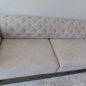 Kelebek Mobilya Koltukta Pas Lekesi Ve Çözüm Sunulmaması