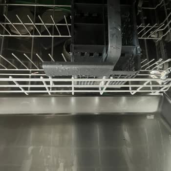 Arçelik Bulaşık Makinesi 3 Aydır Yıkama Sonrası Kurutmuyor, Çözüm Bekliyorum