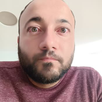 Göz Lazer Ameliyatı Sonrası Görme Sorunları Ve İlgisizlik