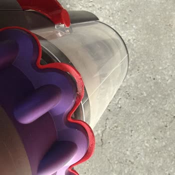 Dyson Süpürgemin Garantisi Varken Çekim Gücü Düştü Ve Aksesuarlar Soyuldu