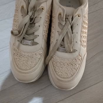 FLO'dan Alınan Ayakkabının Dar Kalıp Ve Yara Problemi Sonrası İade Talebim Reddedildi