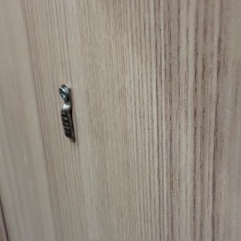 Deneme Kabininde Güvenlik İhmali: Kolum Yaralandı