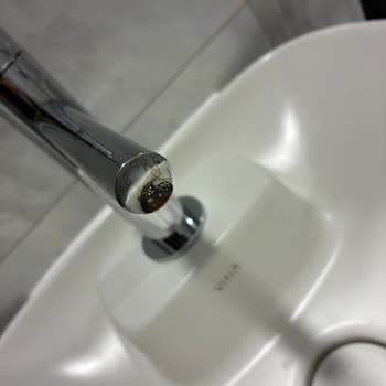 Vitra Banyo Bataryasında Kısa Sürede Küflenme Ve Lekelenme Sorunu Yaşadım