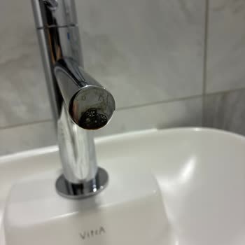 Vitra Banyo Bataryasında Kısa Sürede Küflenme Ve Lekelenme Sorunu Yaşadım