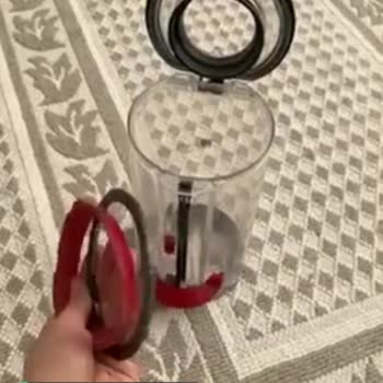 Dyson Aparatındaki Lastik Çıktı!