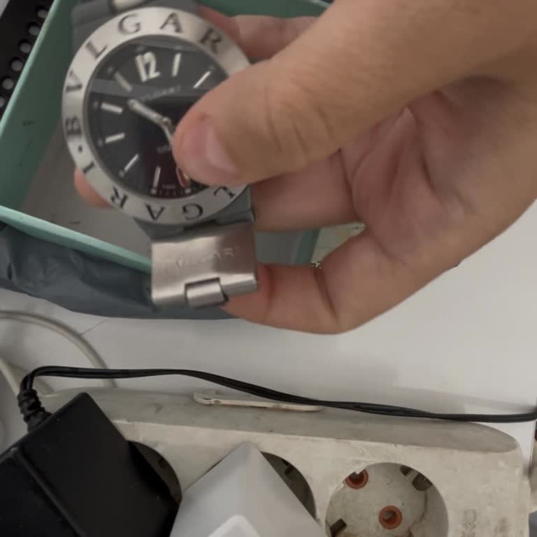 Özensiz Paketleme Nedeniyle Saatim Hasar Gördü, Mağduriyetim Giderilmiyor!