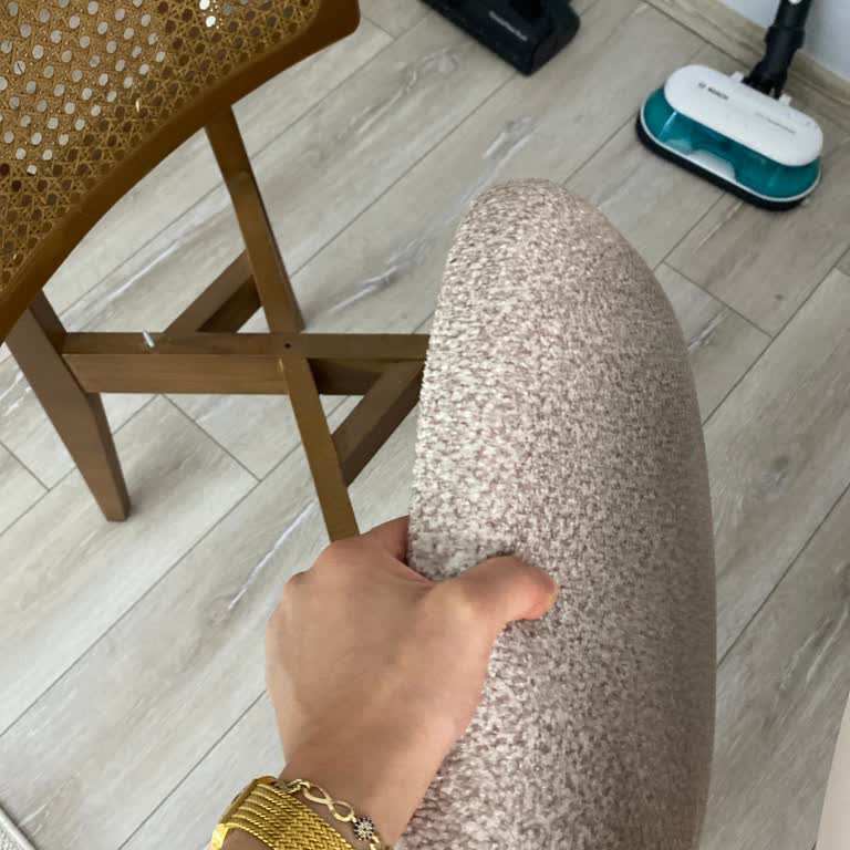 Kağan Can Mobilya & Aksesuar | Bursa Sandalye Kısa Sürede Kırıldı!