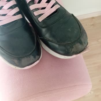 Aldığım Ayakkabı 3 Günde Deforme Oldu, Mağaza Yardımcı Olmadı