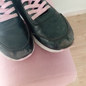 Aldığım Ayakkabı 3 Günde Deforme Oldu, Mağaza Yardımcı Olmadı