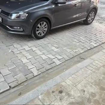 İstanbul Büyükşehir Belediyesi Düzeltilen Yolun Yıkanması