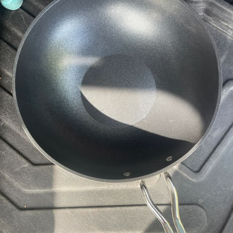 İndüksiyonlu Diye Satılan Wok Tava Kusurlu Ve Yanlış Bilgilendirme