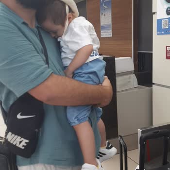 Küçük Çocuğumuzun Kimlik Mağduriyeti Ve Bilet İadesi Sorunu