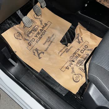 Wish Car Rental Kiralanan Aracın Temiz Olmaması Ve Tutarsız Prosedürler