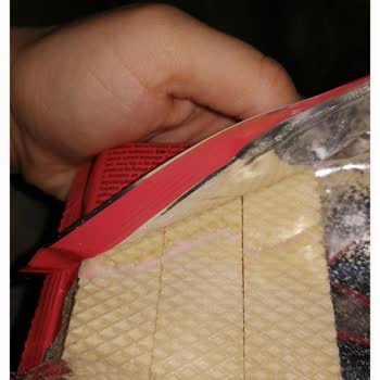 Aldığım Hoşbeş Gofretin Üst Yüzeyi Eksik Çıktı