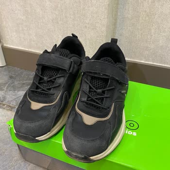 Aldığımız Çocuk Ayakkabısı Hatalı Çıktı, Mağaza İade Ve Çözüm Sunmadı